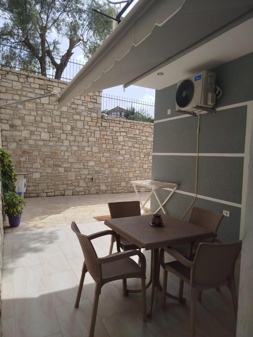 Artur Apartments Himare Camera foto